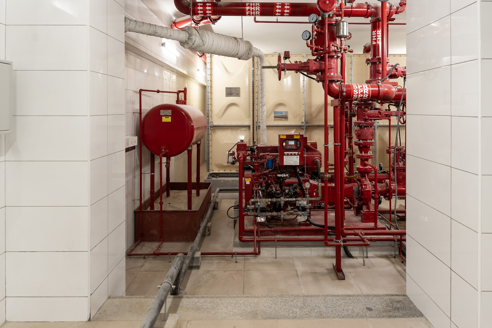 Shurouq Mall - صورة 2