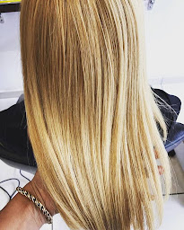 Photo n°3 de Sabrina Hair Studio à Saint-Denis (Salon de coiffure)