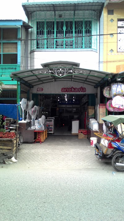 Electronics Store