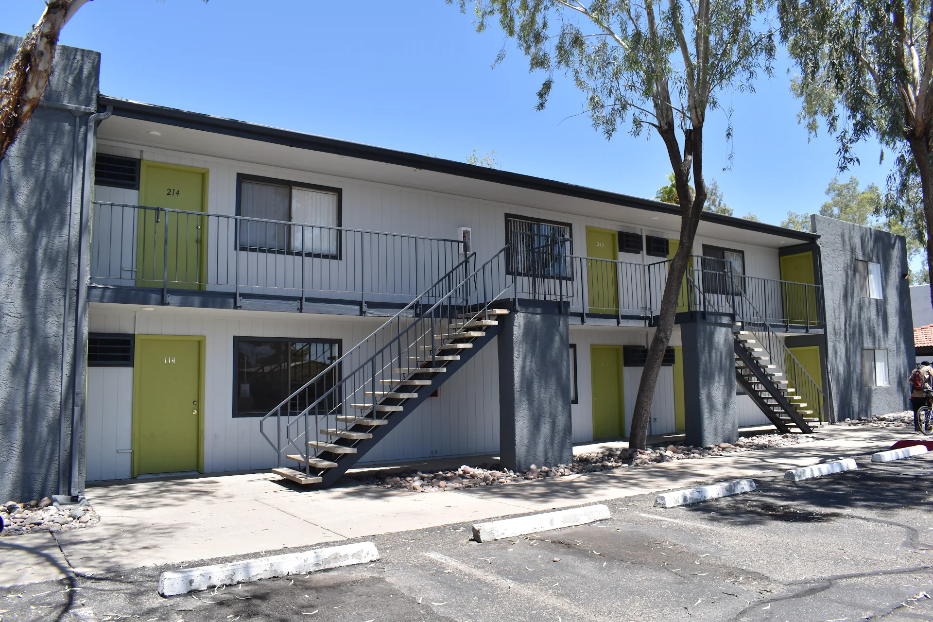 The Grove Apartments