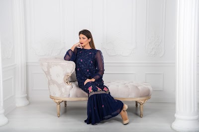 Photos of Aroosi Iqbal Couture
