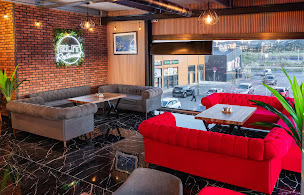 Photo n°18 de Elit Restaurant & Rooftop l Elit Terrasse & Bar à chicha à Gignac-la-Nerthe (Bar à chicha)