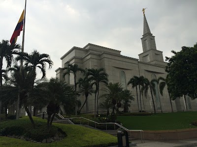 Photos of Templo Guayaquil Ecuador Iglesia de Jesucristo De Los Santos De Los &Uacute;ltimos D&iacute;as