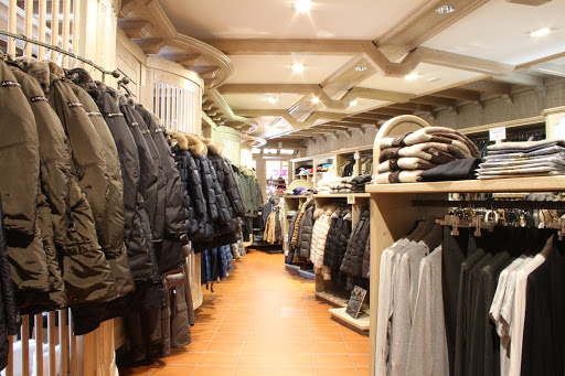 Bottamedi Sport Abbigliamento e Attrezzatura Gallery - Italy