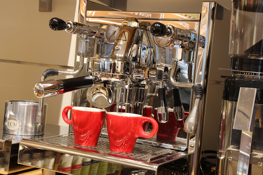 Simon Lévelt Café - Visual