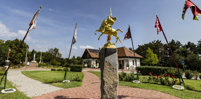 Katonai Emlékpark - Pákozd