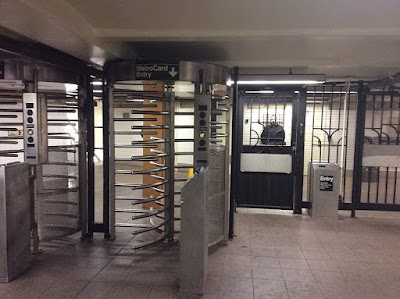 5 Avenue Station