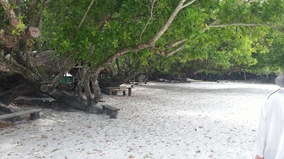 photo of Champagne Beach