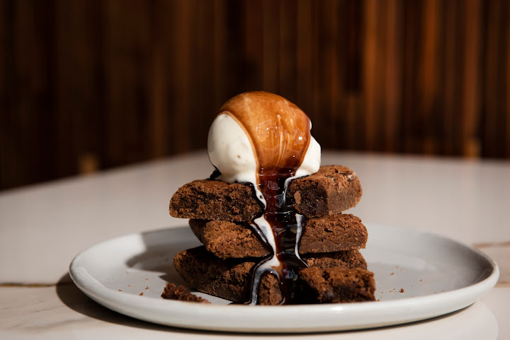 Noi Due Gelato by null