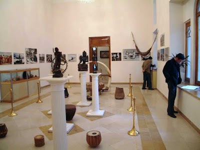 Photos of Omidvar Brothers' Museum