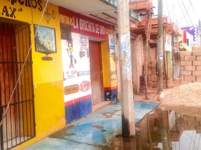 Photos of La brochita de oro