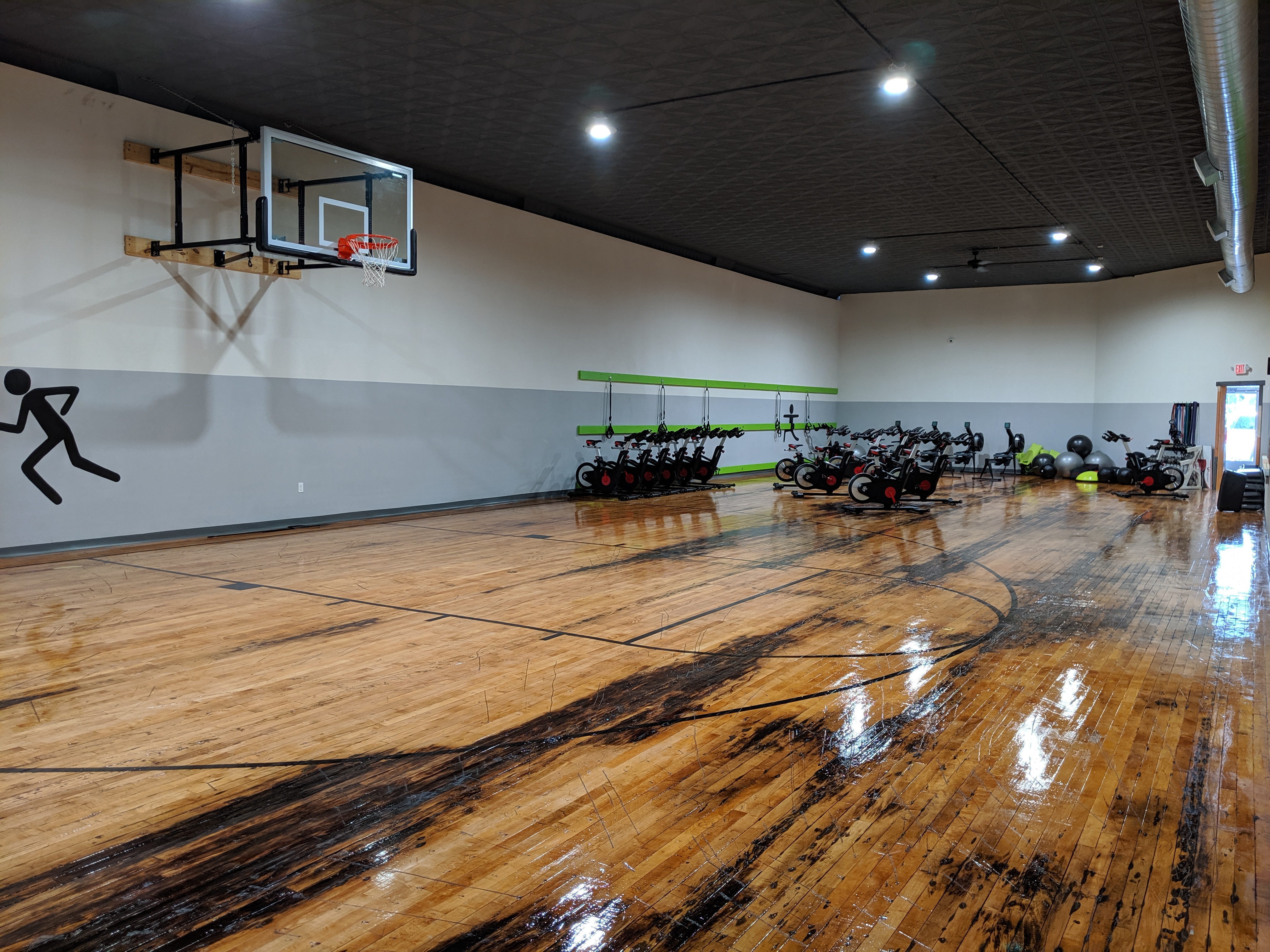 High Street Body Shop photo 6