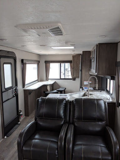 Fun Town RV San Angelo - Thumbnail