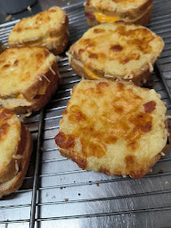 Photo n°7 de Lacroix Alexis à Gueugnon (Boulangerie)