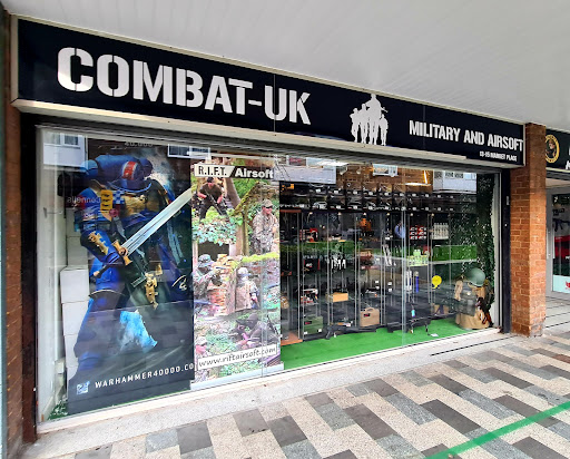Combat-UK - Visual