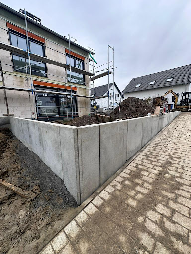 Bauunternehmung KSR Bau /Maurer u. Betonbauermeister Fachbetrieb - Thumbnail