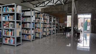 Photos of Poas Public Library