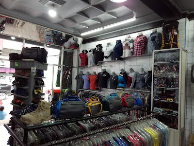 Photos of AvaiL Adventure