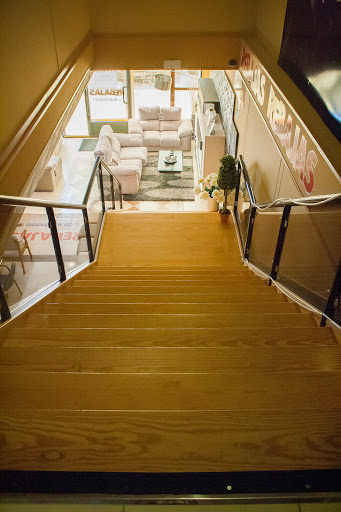 MAKROMUEBLE - Visual