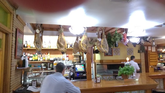 Mesón Navarro III