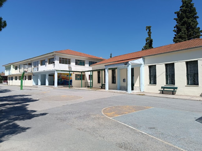 Δημοτικό Σχολείο Πλαγιαρίου - Μίκρα