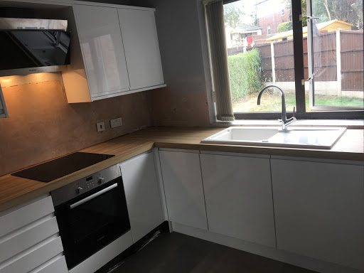 La Kitchens - Visual