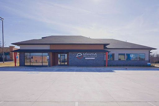 Edmond Dental Center: Michael Chandler, DDS