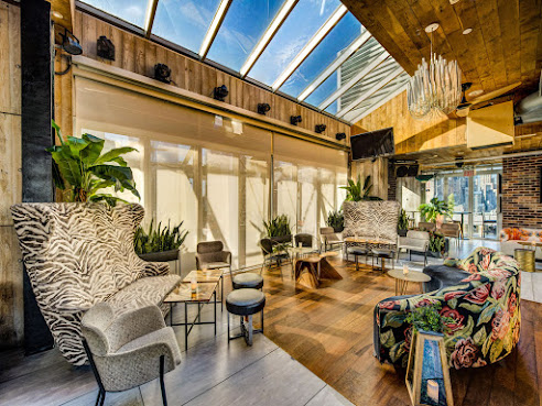 Monarch Rooftop by null