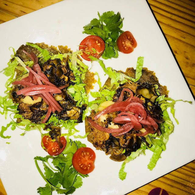 Artisan Kitchen & Bar