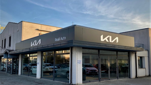Reali Auto - Visual