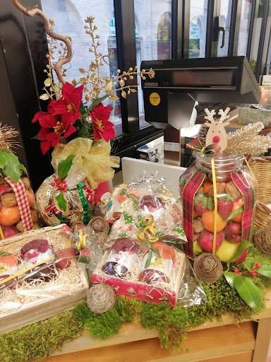 Il mercatino della frutta di mancinelli & vecchioni Gallery - Italy