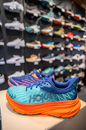 Photo n°20 de INTERSPORT - Chalet Club - Val Claret à Tignes (Magasin de vêtements de sport)