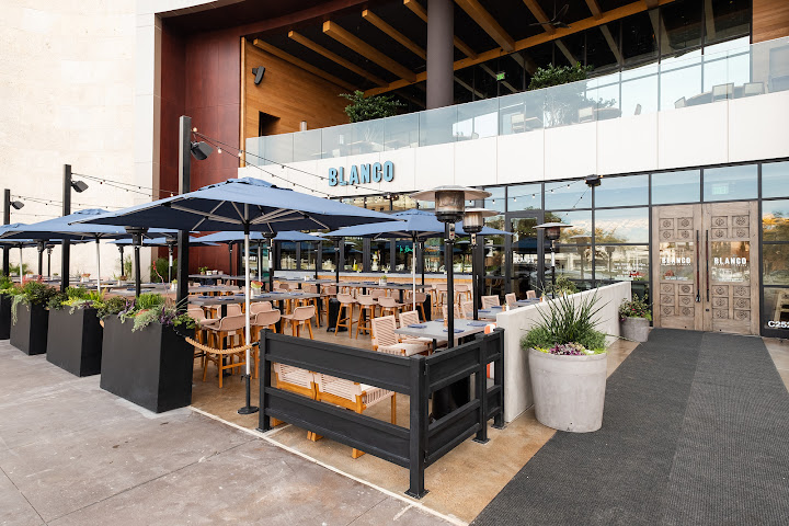 Blanco Cocina + Cantina by null