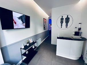 Photo n°18 de Body Perfect à Paris (Service de blanchiment des dents)