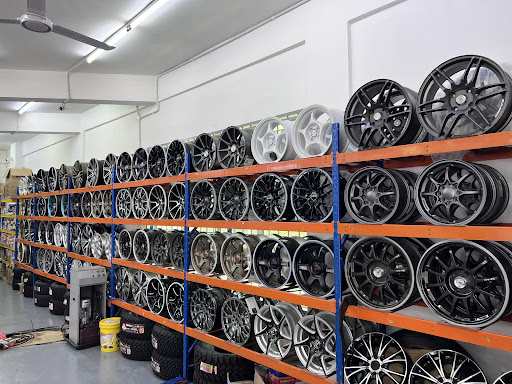 INFINITY AUTO TIRES & ACCESSORIES CENTRE