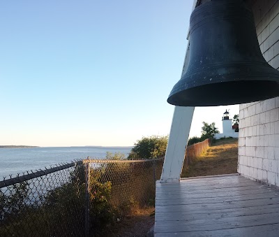 Fort Point Lighthouse