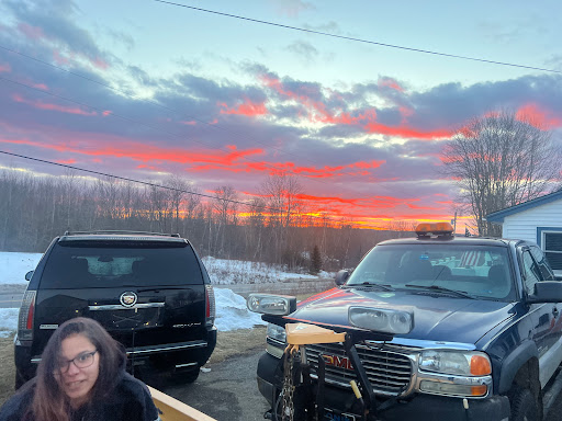Ron's Auto Sales and Salvage - Thumbnail