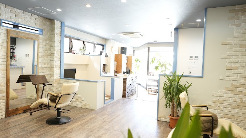 美容室 FORTUNA(フェルトゥーナ)