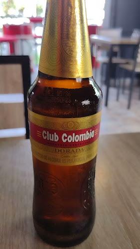 Opinii despre Fit and Fat - Envigado în Envigado - Hamburguesería