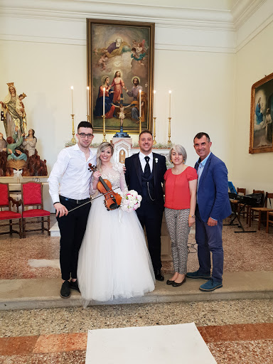 Chiesa S.Famiglia Cozzo Rose Gallery - Italy