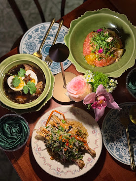 Kaew Jao Jorm by null