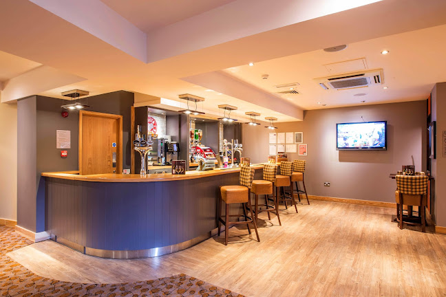 Comments and reviews of Premier Inn London Victoria hotel