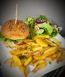 Photo n°11 de Restaurant Le Clos des Demoiselles à Villebois (Restaurant français)