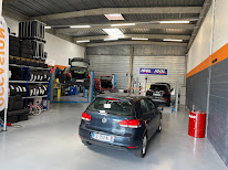 EB AUTO ENTRETIEN à Montigny-le-Bretonneux