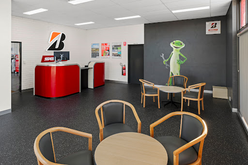 Bridgestone Select Tyre & Auto Keysborough - Thumbnail