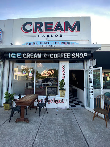 Cream Parlor by null