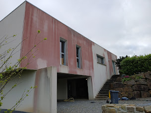 Photo n°10 de Muset Alfred Ravalement de façade à Guipavas (Peintre en bâtiment)