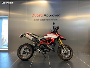 Photo n°5 de Atelier DUCATI PARIS 16 à Paris (Magasin de pièces et d'accessoires pour motos)