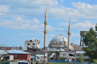 Merkez Cami