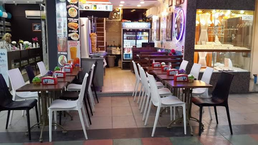 Yakar Yaprak Döner
